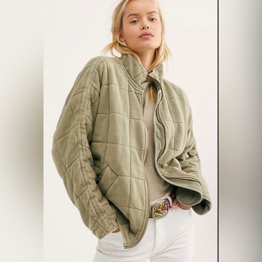 Free People Quilted Dolman Jacket Moss 
LARGE AND X-LARGE  F12